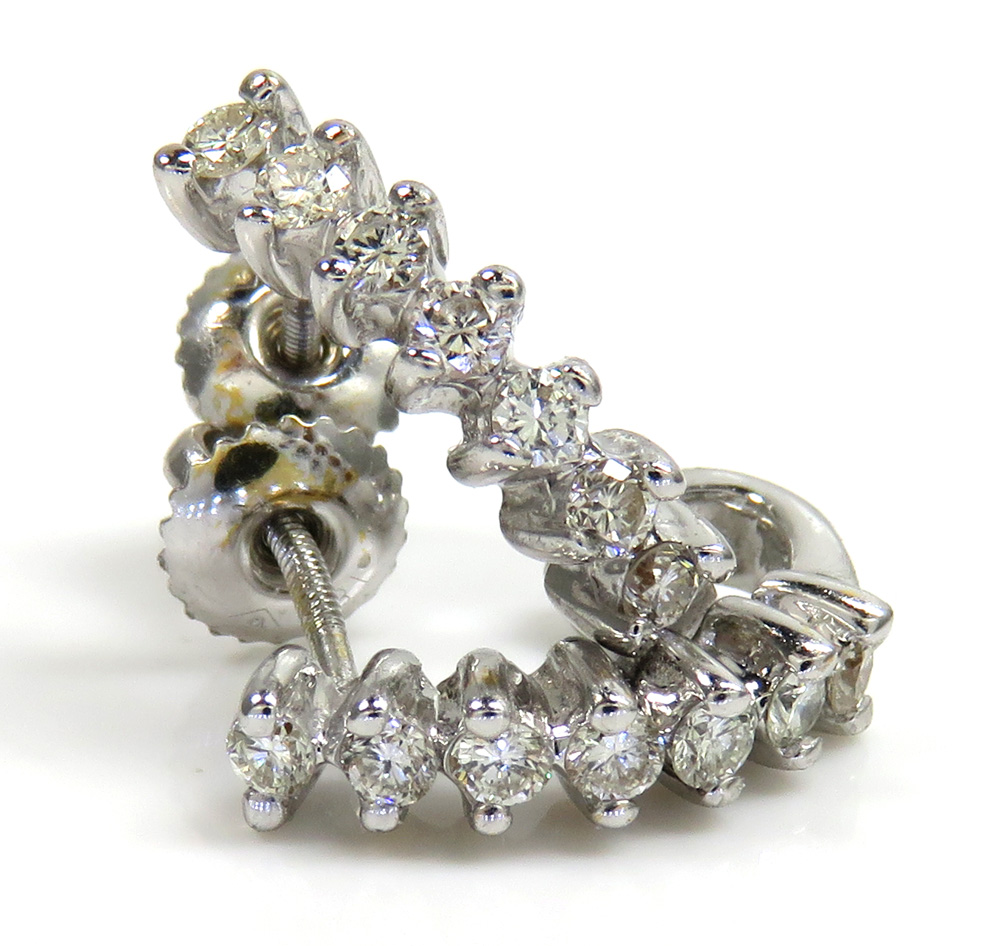 14k white gold diamond earrings and pendant set 16