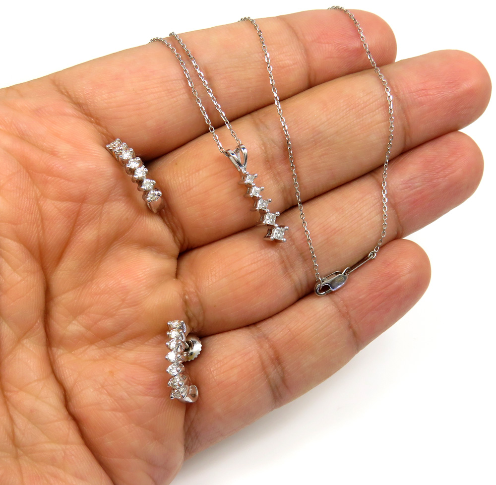 14k white gold diamond earrings and pendant set 16