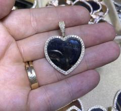 14k gold medium cz heart picture pendant 