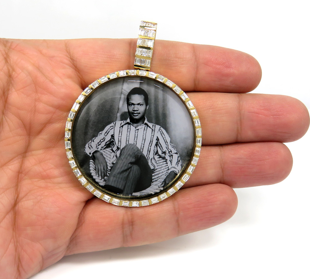 14k yellow gold xl baguette 10 pointer diamond picture pendant 6.50ct - Image 5