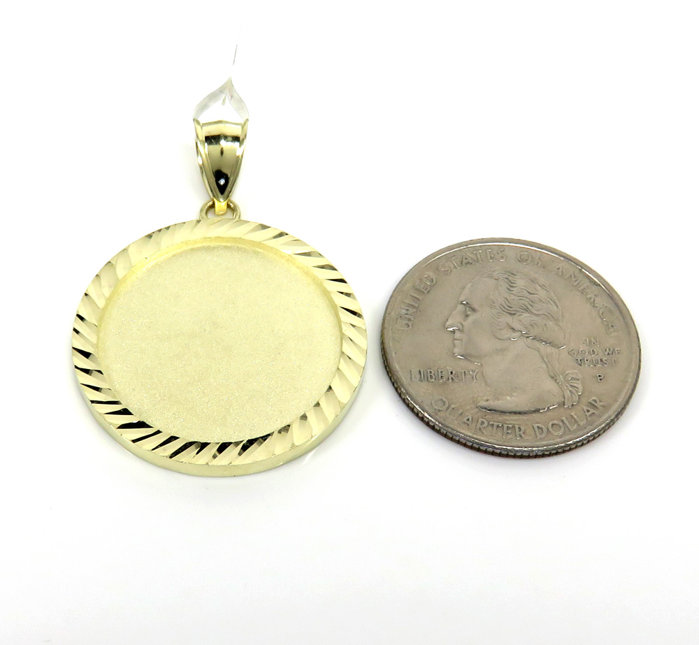 10k yellow gold diamond cut small picture pendant 