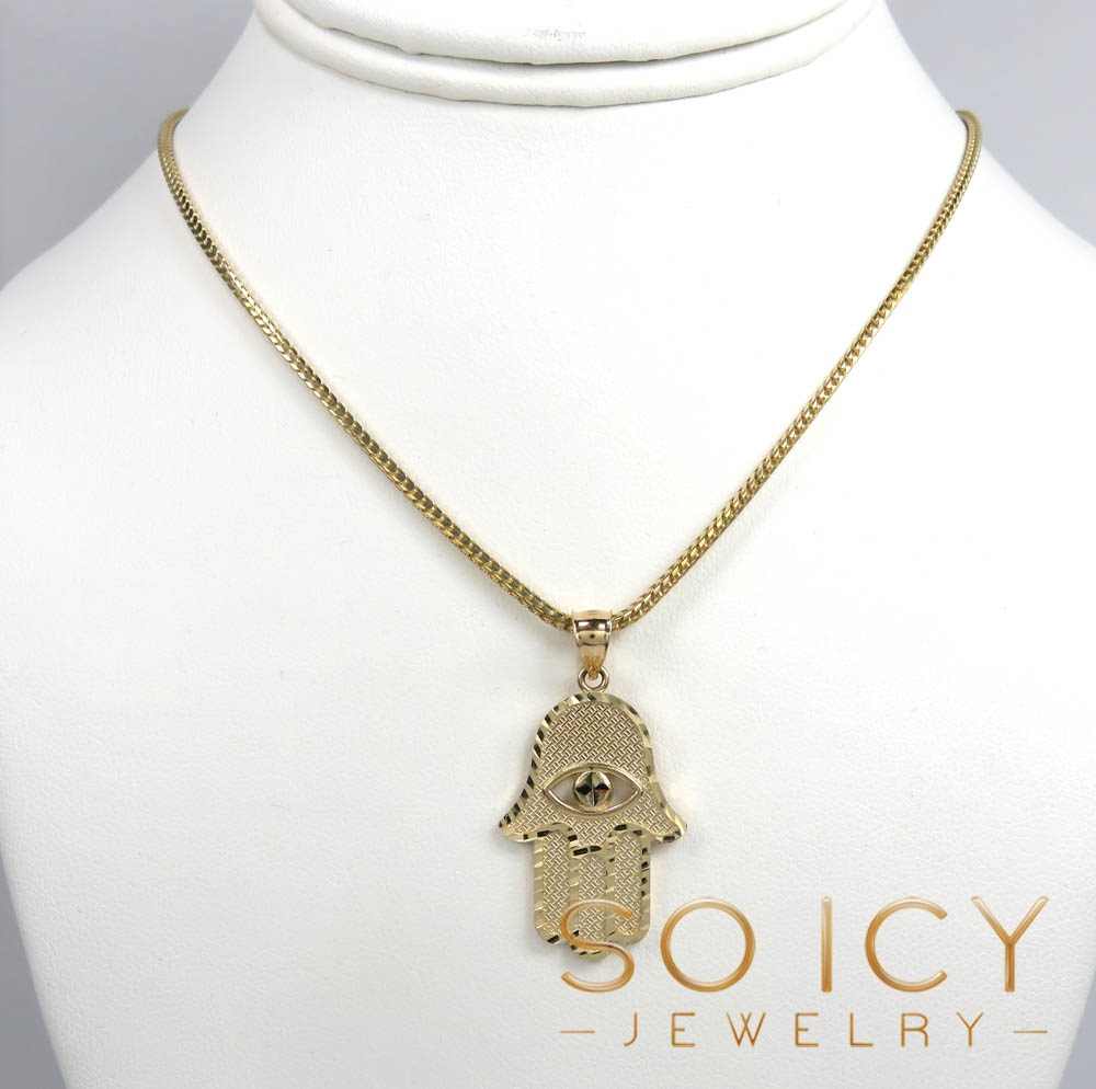 14k yellow gold diamond cut medium hamsa pendant - Image 6