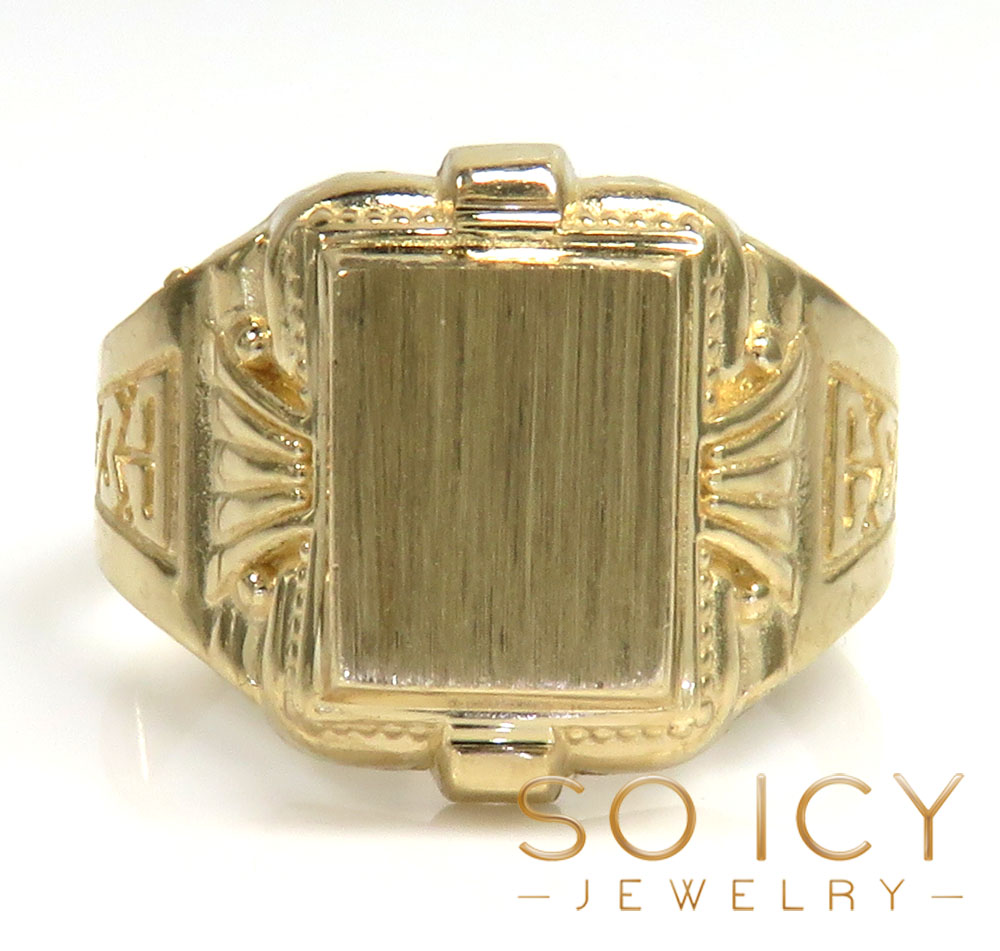 14k yellow gold fancy monogram ring 