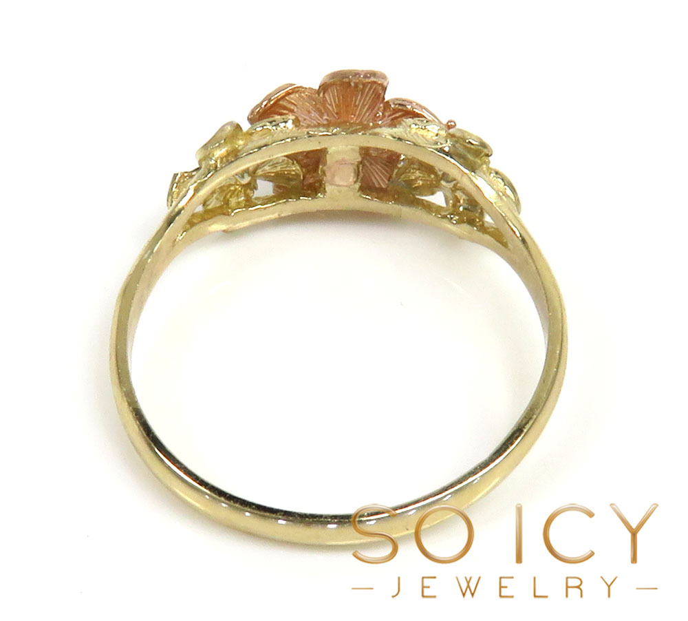 14k tri color three flower ring 