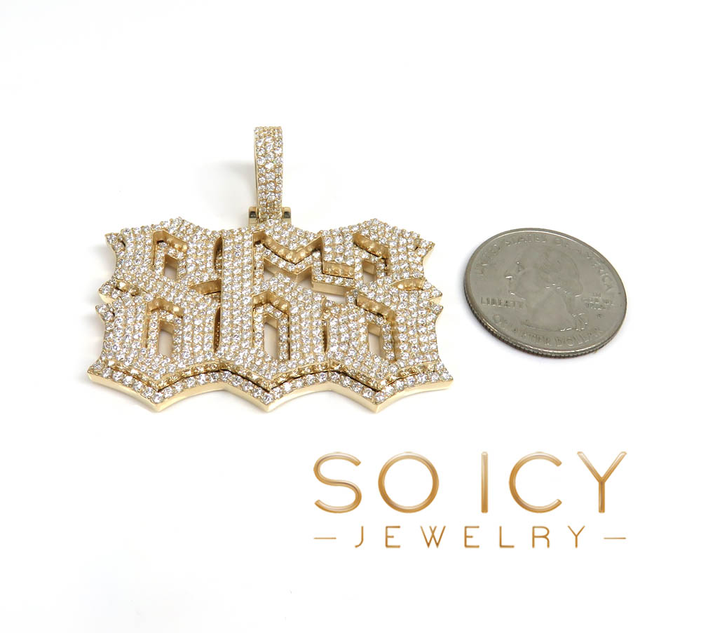 10k gold diamond layered gothic font pendant 6.10ct 
