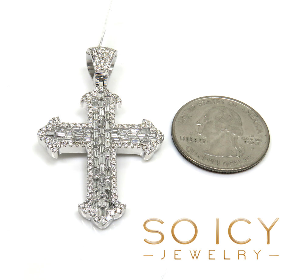 14k white gold round & baguette diamond cross 2.25ct