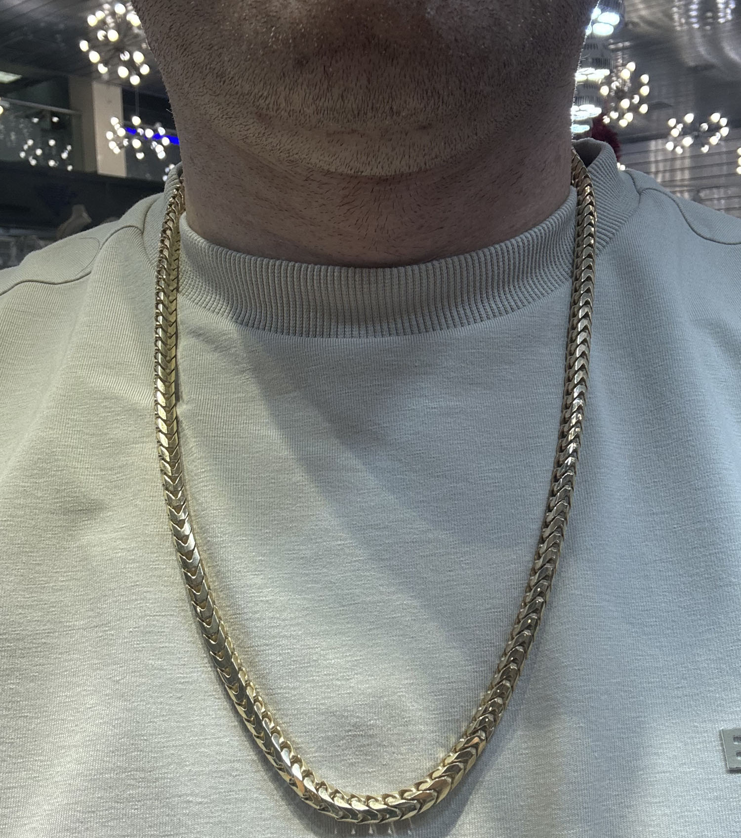 14k yellow gold solid tight link franco chain 24 inch 6mm - Image 4