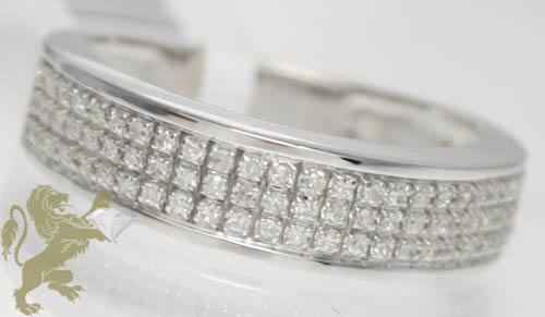 0.35ct 10k solid white gold diamond ring 