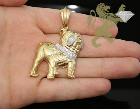 bulldog pendant gold