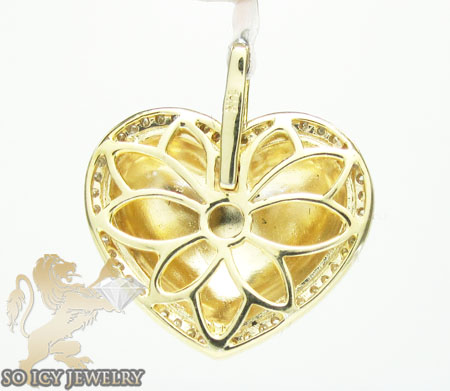 14k yellow metallic gold diamond heart pendant 0.32ct - Image 3