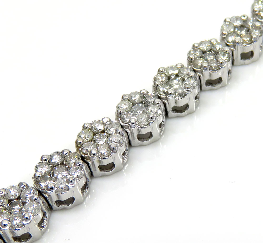 Ladies 14k white gold round diamond flower bracelet 7.00ct - Image 3