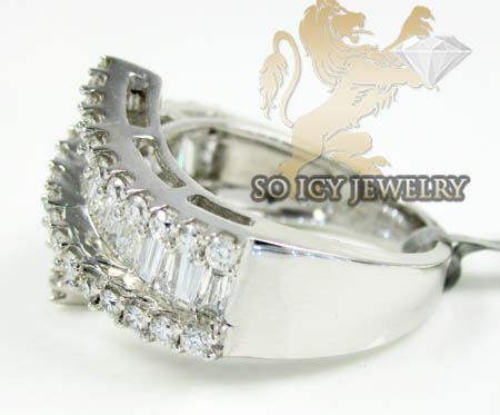 Ladies 18k white gold baguette diamond fashion ring 2.00ct