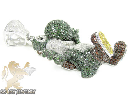 Yoshi 10k white gold diamond pendant 8.00ct