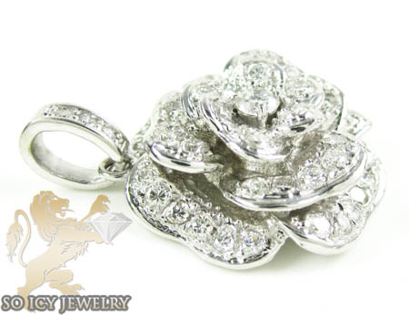 Ladies 14k white gold diamond flower pendant 2.00ct