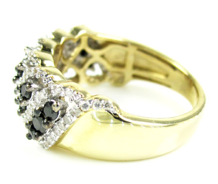 Ladies 14k yellow gold black & white diamond fashion ring 1.15ct