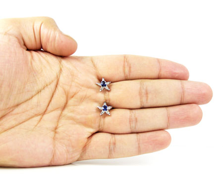 Ladies 18k white gold blue sapphire diamond star earrings 1.07ct