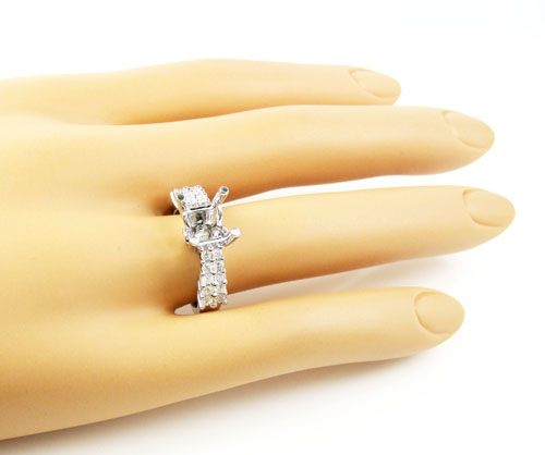 Ladies 18k white gold round diamond semi mount ring 0.64ct - Image 7
