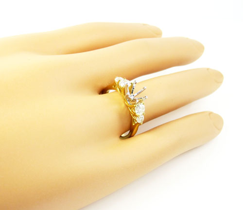 18k yellow gold round diamond semi mount ring 0.79ct
