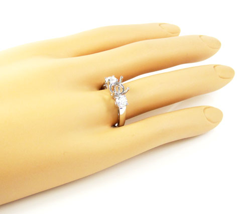 18k white gold round diamond semi mount ring 0.75ct
