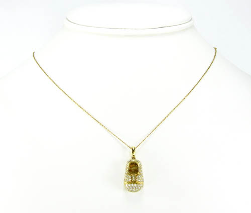 18k yellow gold diamond baby shoe pendant 0.92ct