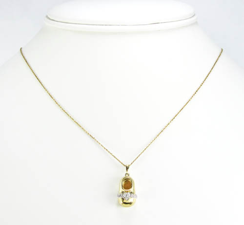 14k yellow gold diamond heart baby shoe pendant 0.09ct