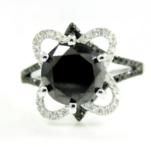 Ladies 10k white gold black & white diamond engagement ring 2.36ct