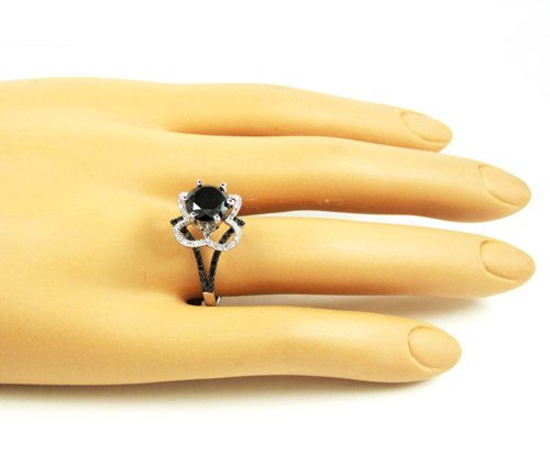 Ladies 10k white gold black & white diamond engagement ring 2.36ct