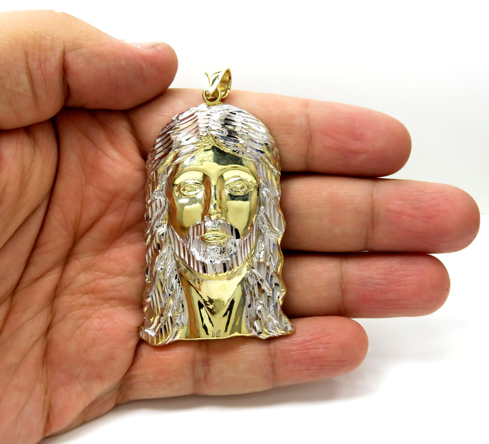 10k yellow gold fancy diamond cut jesus face pendant - Image 5