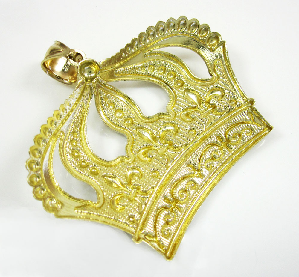 10k fancy diamond cut crown pendant