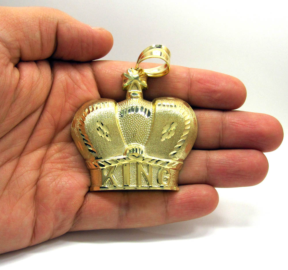 10k gold diamond cut xl kings crown pendant
