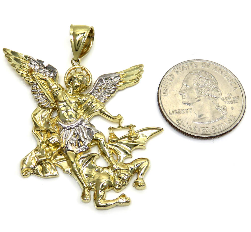 10k yellow gold heavy angel vs demon large pendant - Image 2