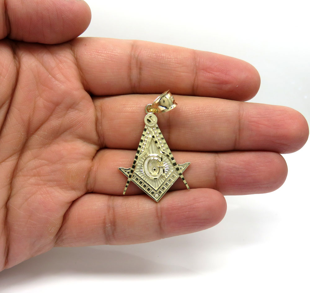 10k yellow gold free mason medium size pendant - Image 5