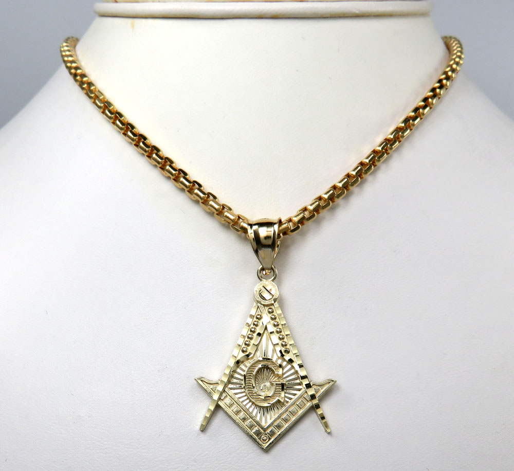 10k yellow gold free mason medium size pendant - Image 6