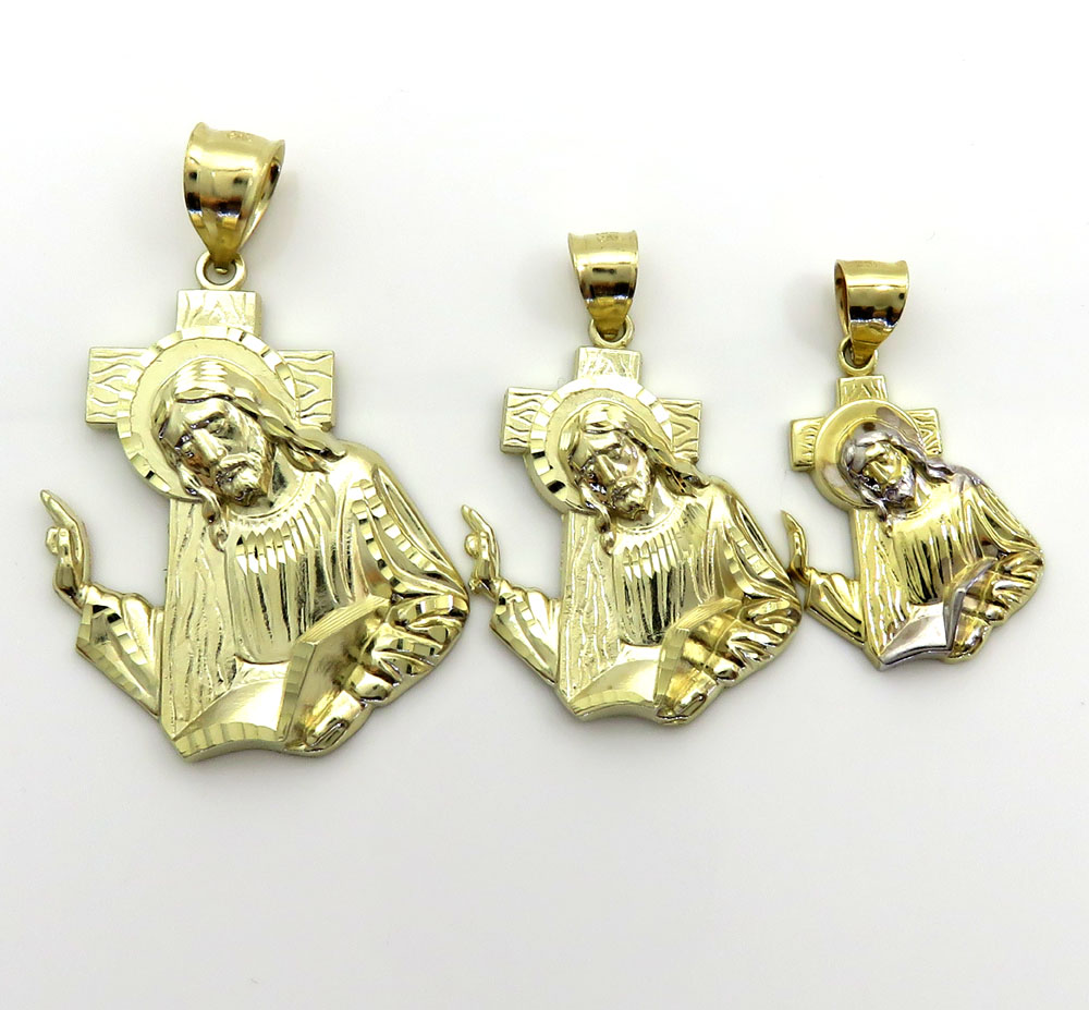 10k yellow gold jesus carrying cross medium pendant