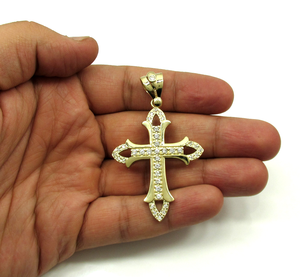 Mens medium 10k yellow gold cz cross pendant 1.25ct - Image 4