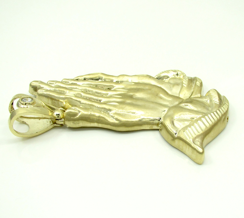 10k yellow gold large praying hands pendant 0.10ct