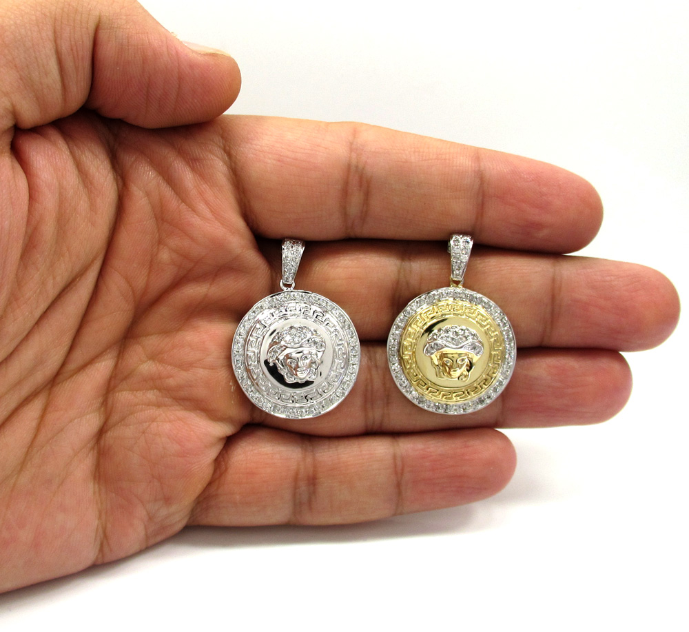 10k yellow and white gold halo medusa head diamond pendant 0.98ct - Image 6