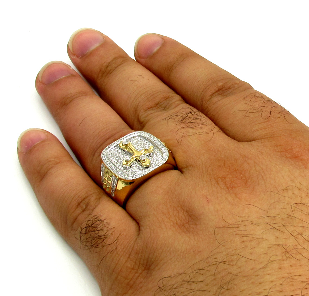 14k yellow and white gold diamond cross ring 1.32ct