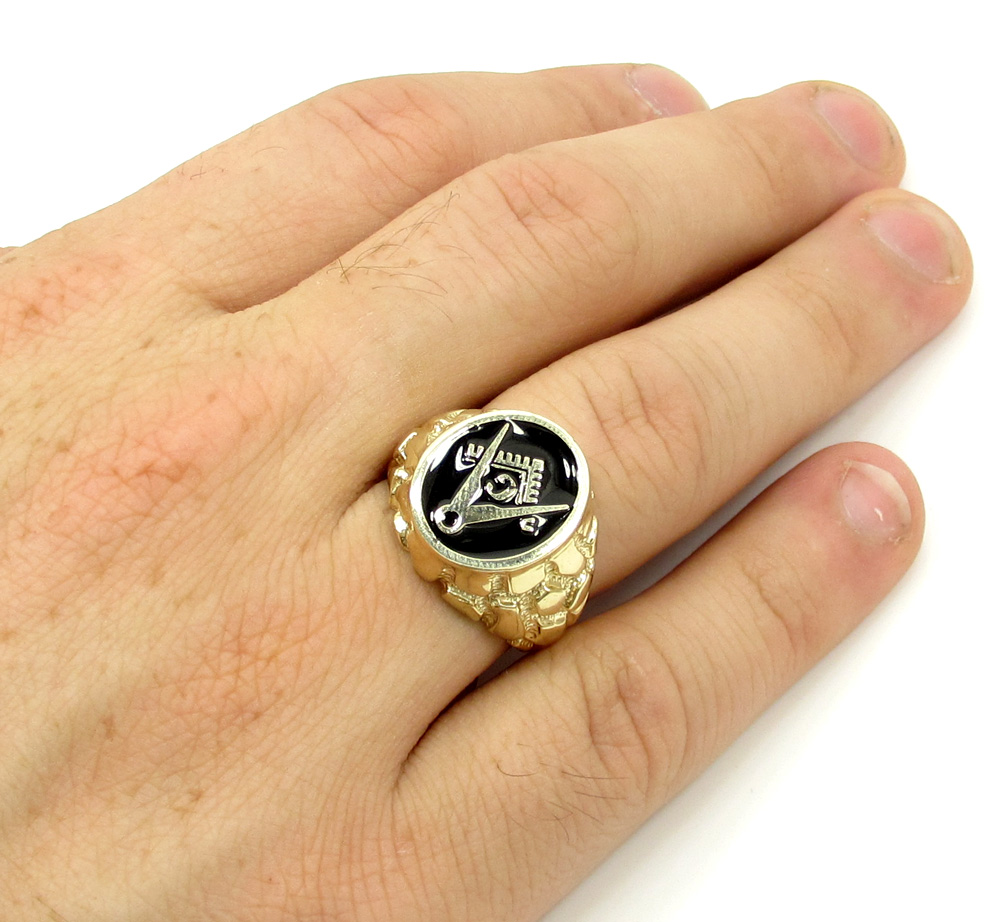 10k Yellow Gold Black Enamel Free Mason G Nugget Ring