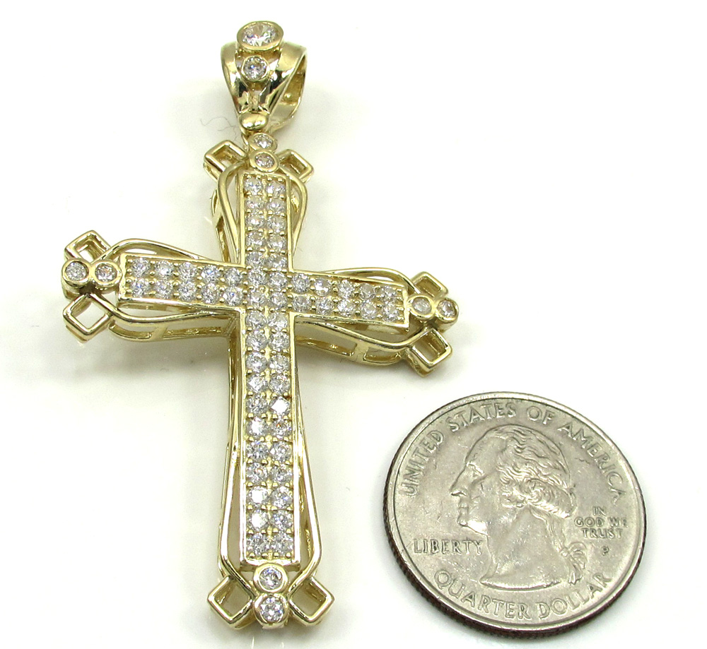 10k yellow gold medium fancy cross 3.00ct - Image 2