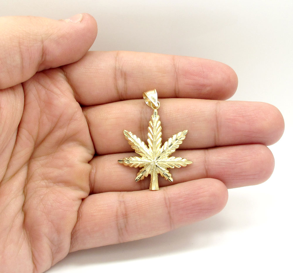 10k solid yellow gold diamond cut weed leaf pendant - Image 6