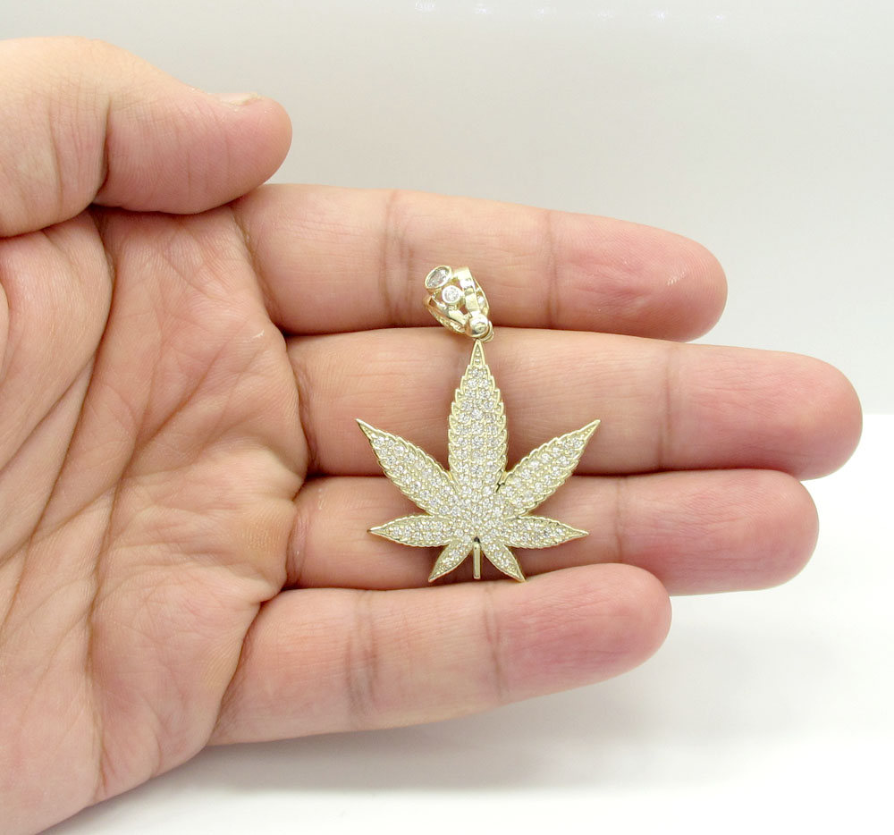 10k solid yellow gold medium cz marijuana leaf pendant 2.75ct