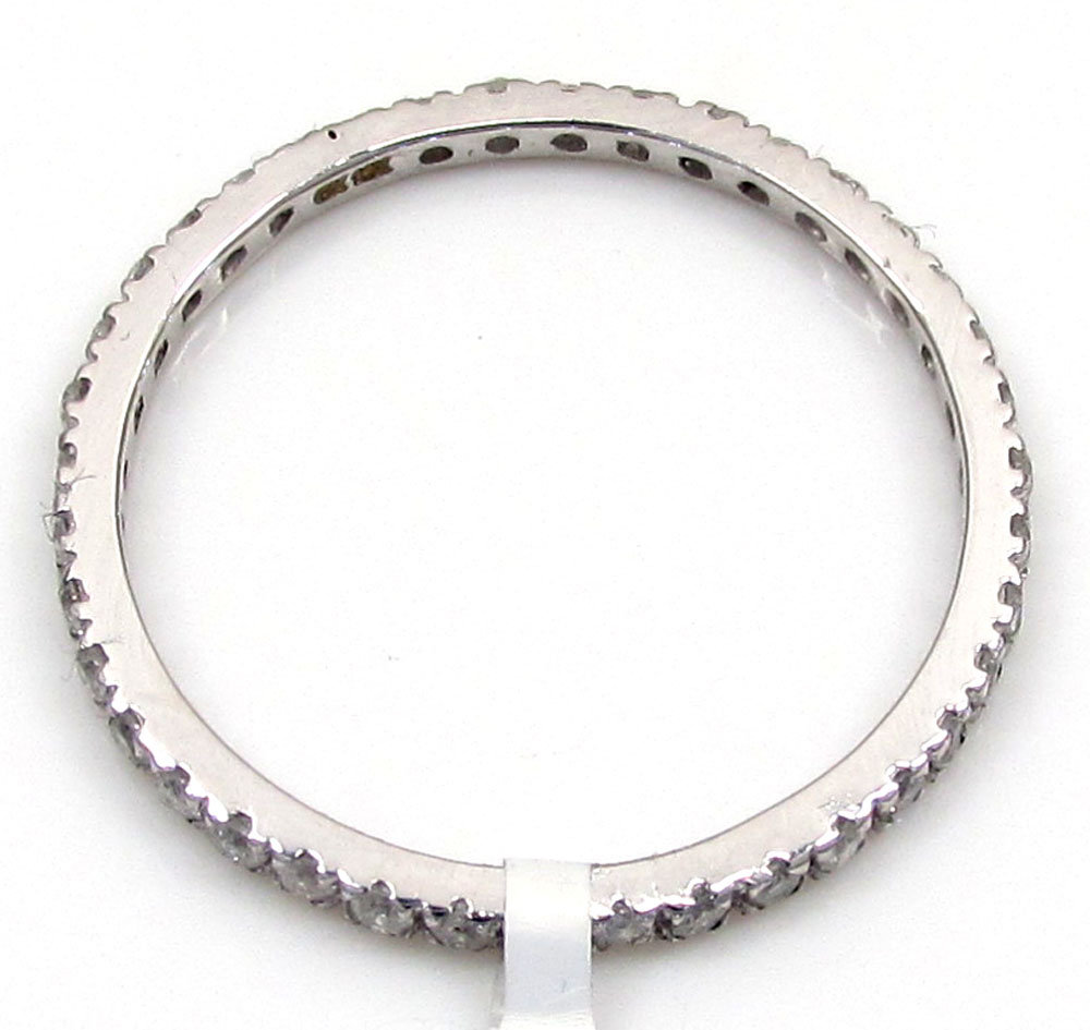 10k white gold single row white diamond band 0.38ct - Image 2