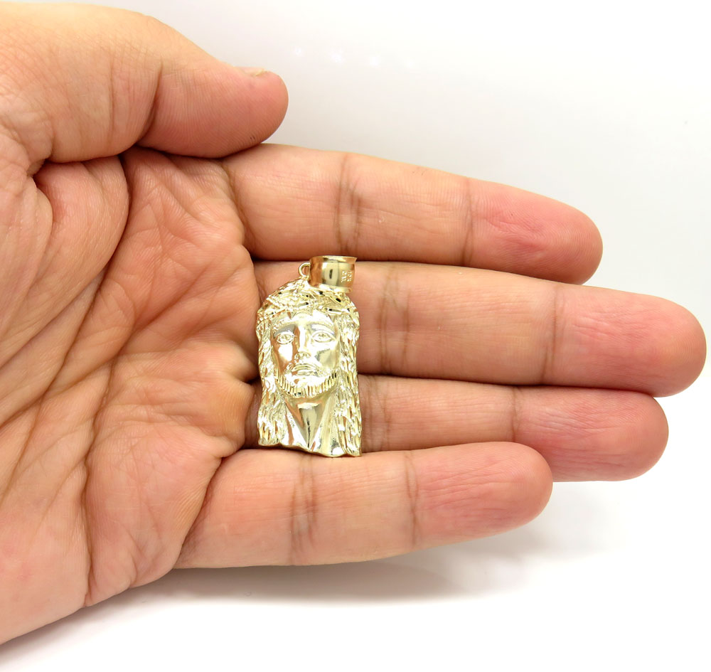 10k yellow gold medium classic jesus face pendant 