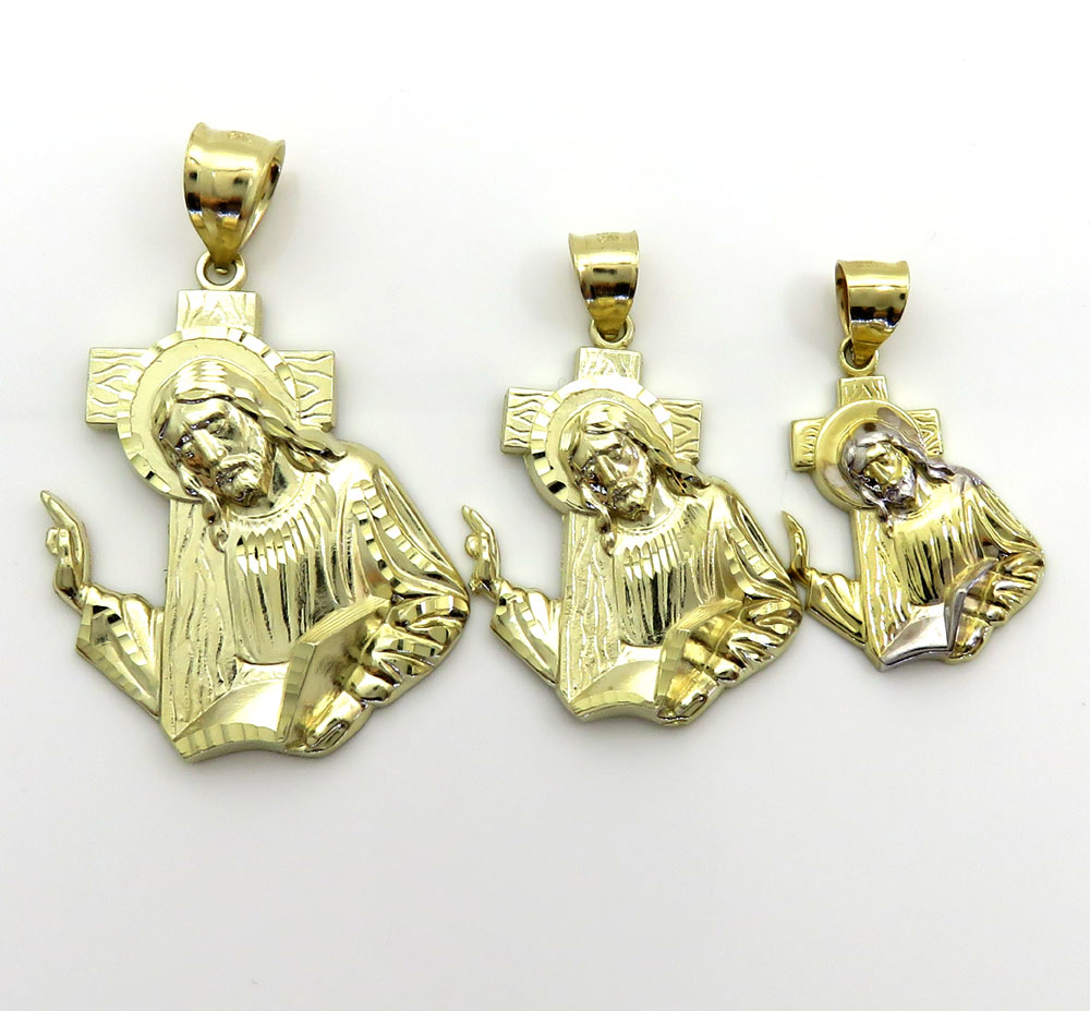 10k gold two tone jesus carrying cross small pendant