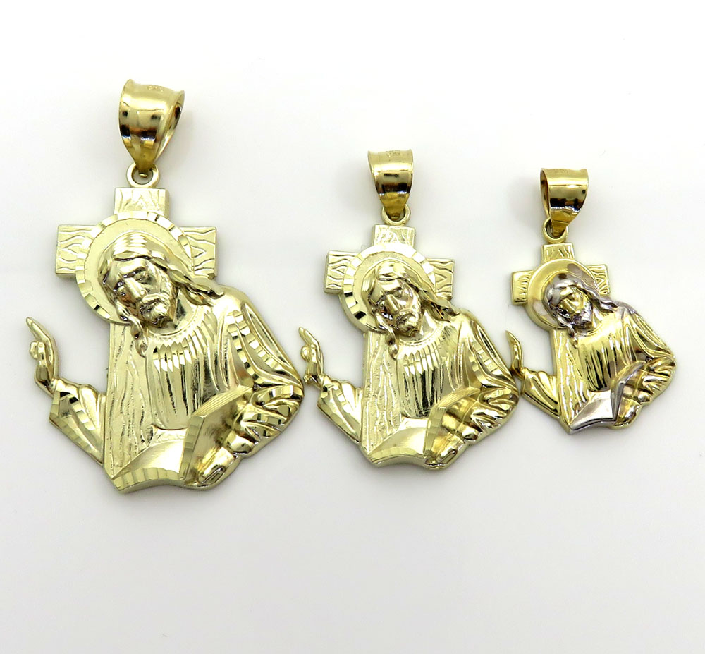 10k gold two tone jesus carrying cross small pendant - Image 7