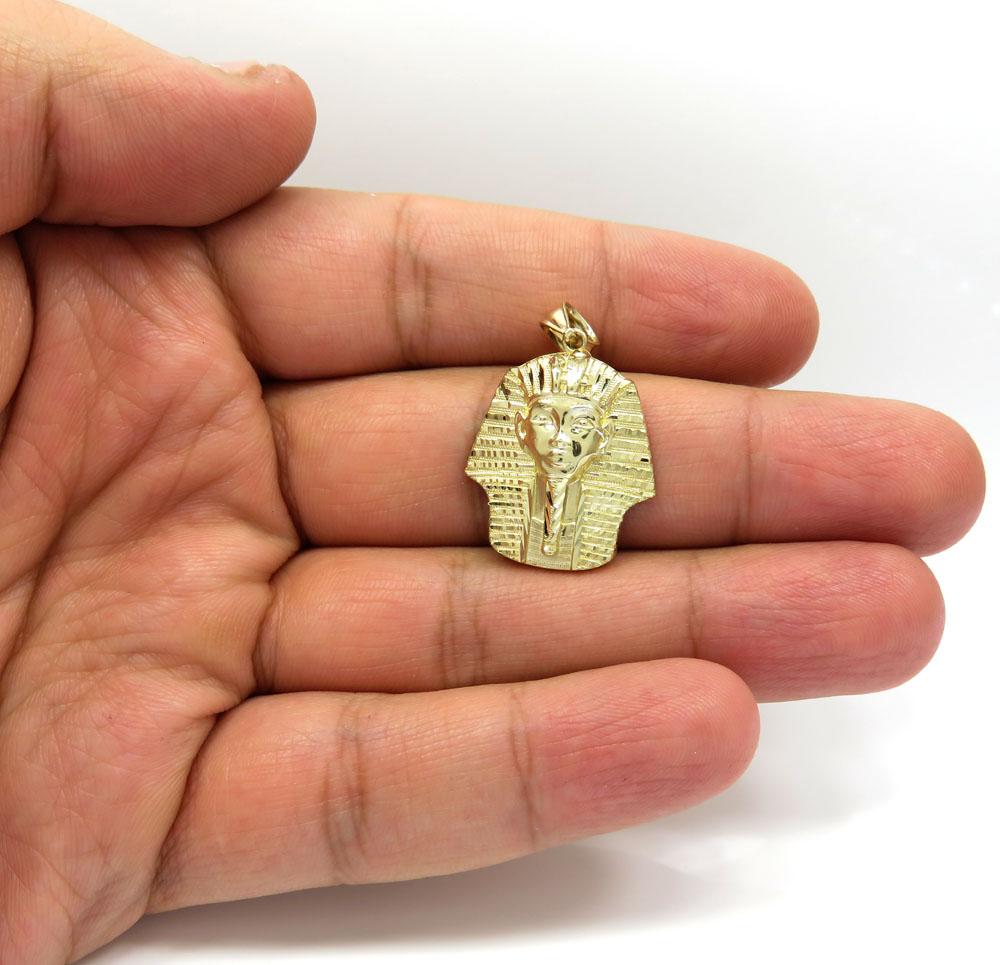 10k yellow gold diamond cut small king tut egyptian pendant  - Image 5