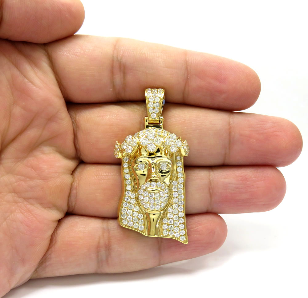 Jesus piece diamond chain Clearance