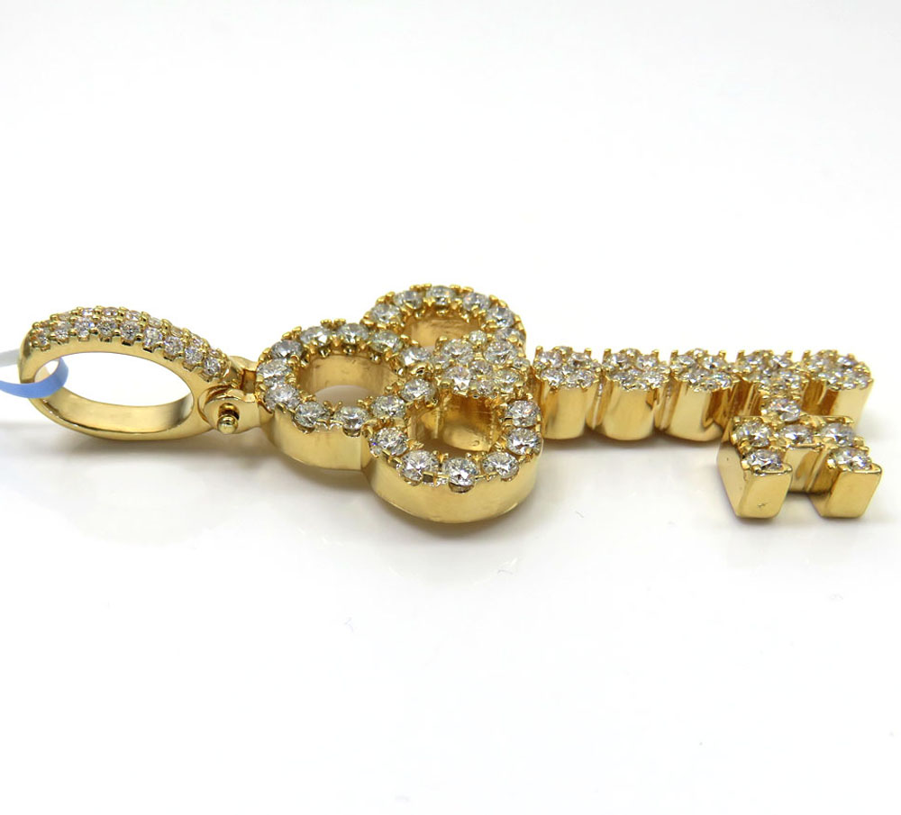 14k yellow gold large diamond key pendant 3.54ct - Image 3
