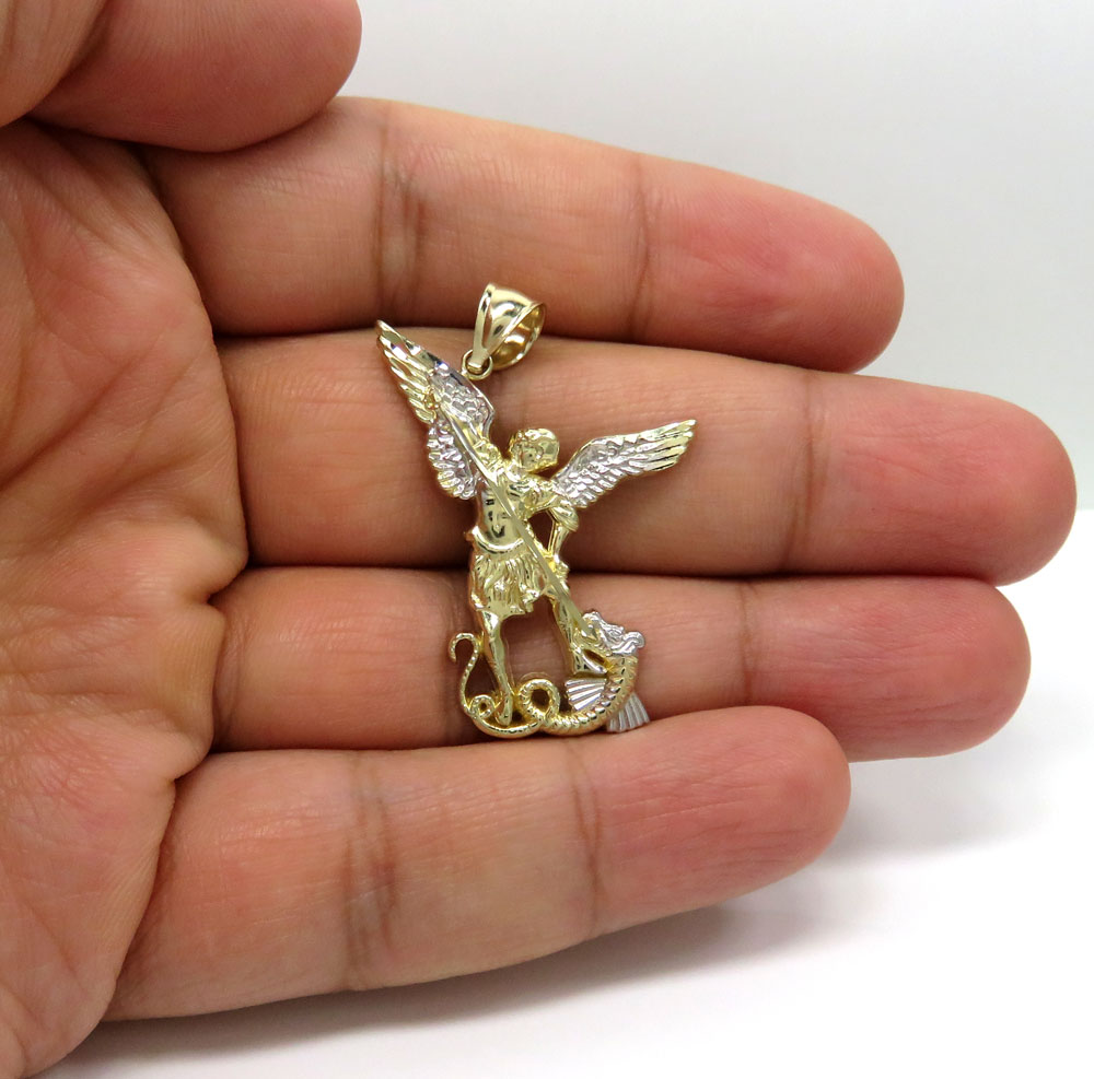 10k yellow gold small saint michaels pendant   - Image 5